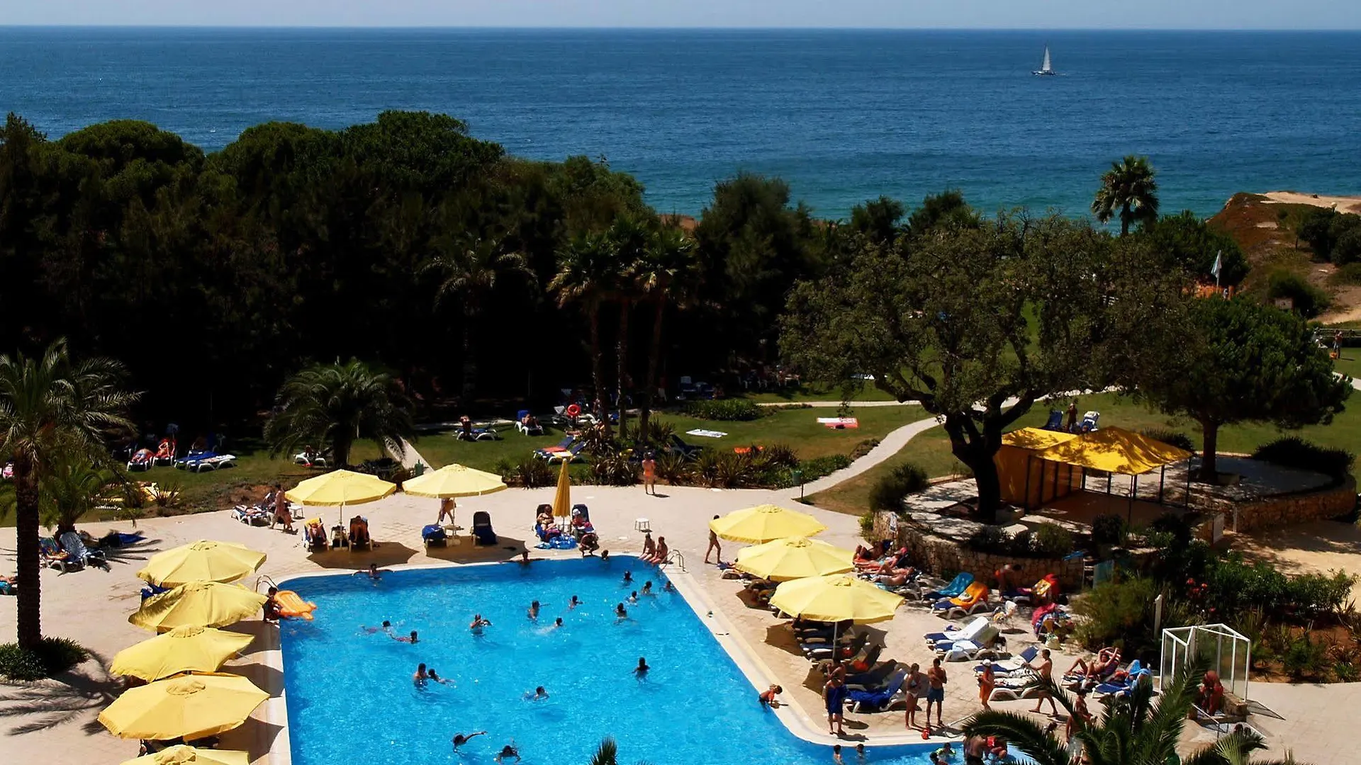 Alfamar Beach & Sport Resort Albufeira Hotel