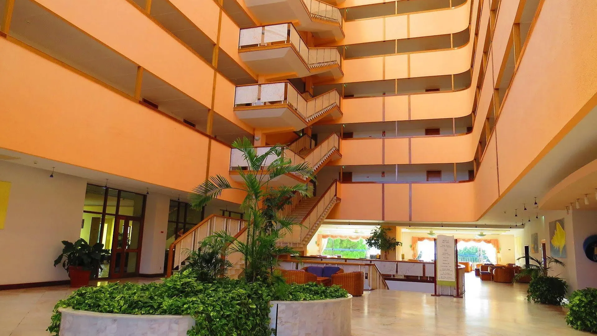 Alfamar Beach & Sport Resort Albufeira 4*,  Portugal