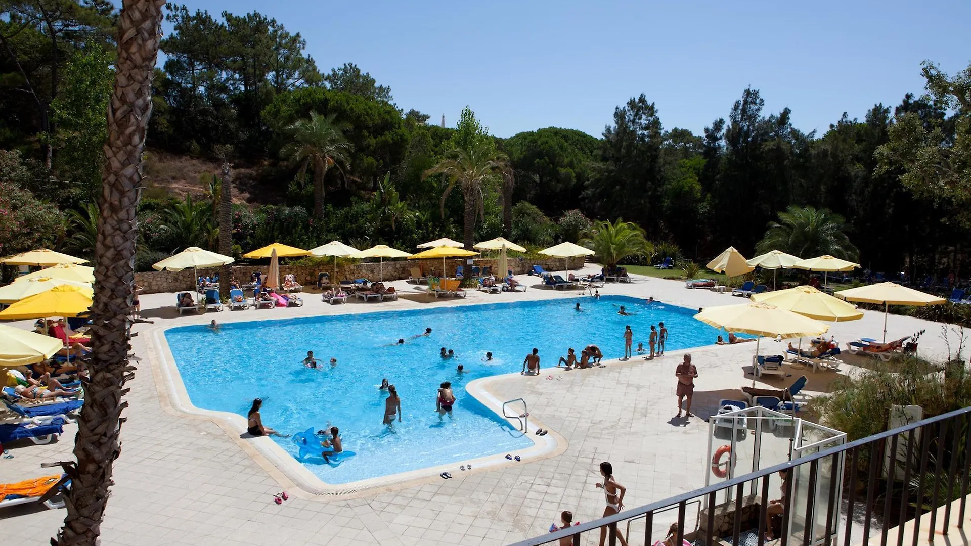 Alfamar Beach & Sport Resort 阿尔布费拉 4*,